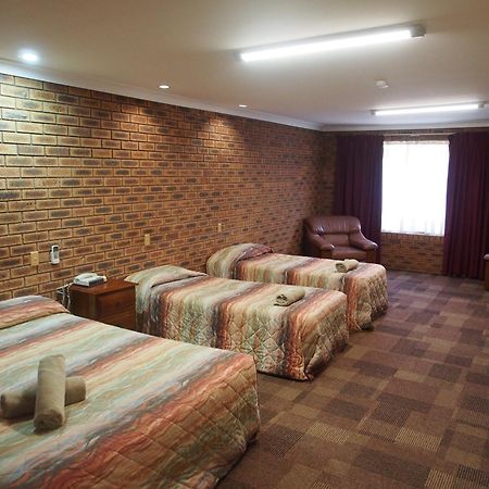 Cobar Town & Country Motor Inn Zewnętrze zdjęcie